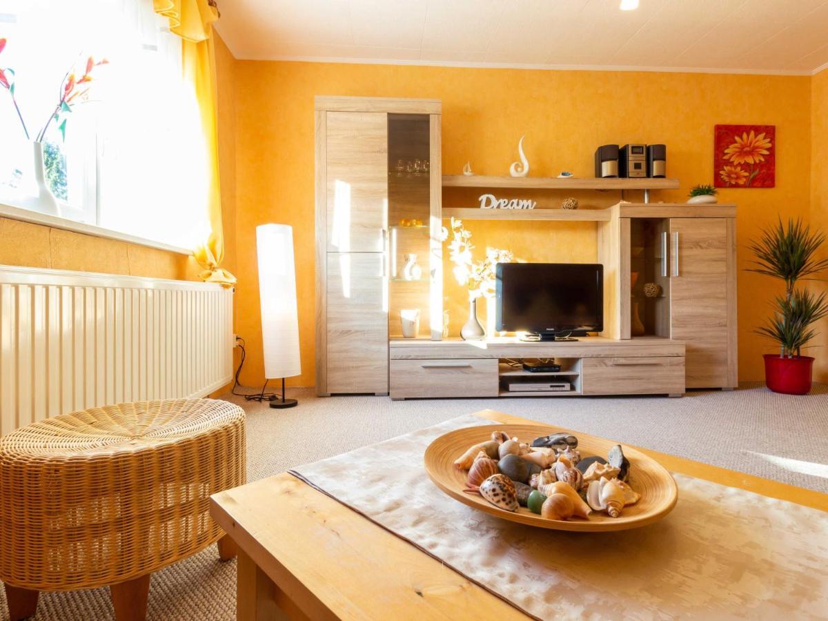 Ferienwohnung Familie Schmidt Bergen Auf Rugen Exterior foto