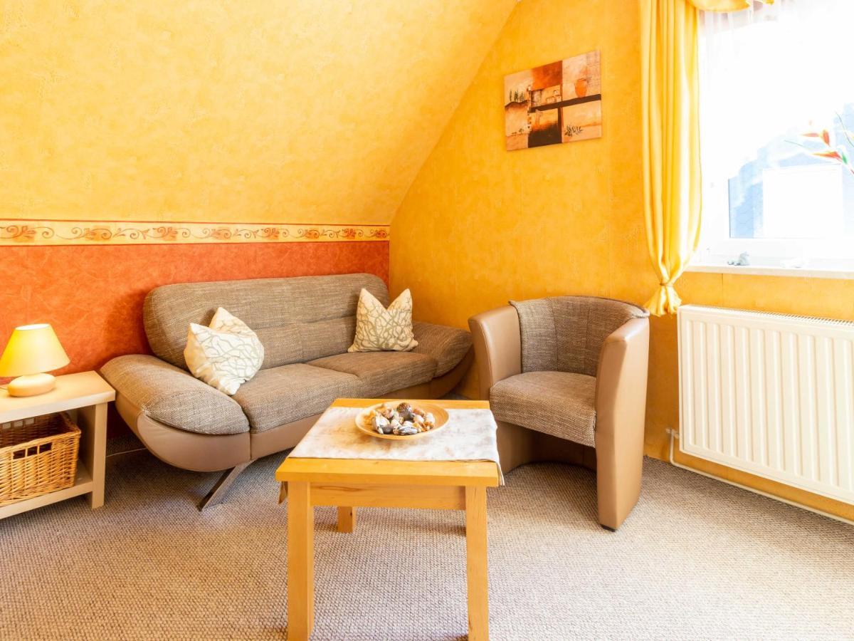 Ferienwohnung Familie Schmidt Bergen Auf Rugen Exterior foto